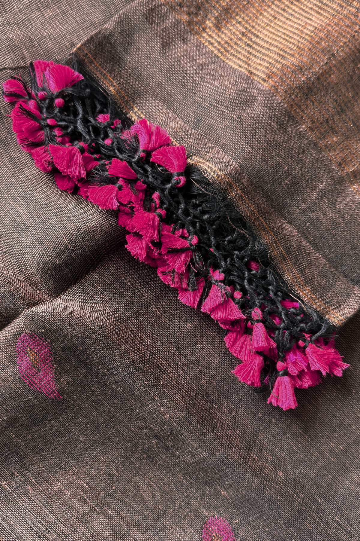 Jayshree Linen Jamdani 2 Pc Set – Brown
