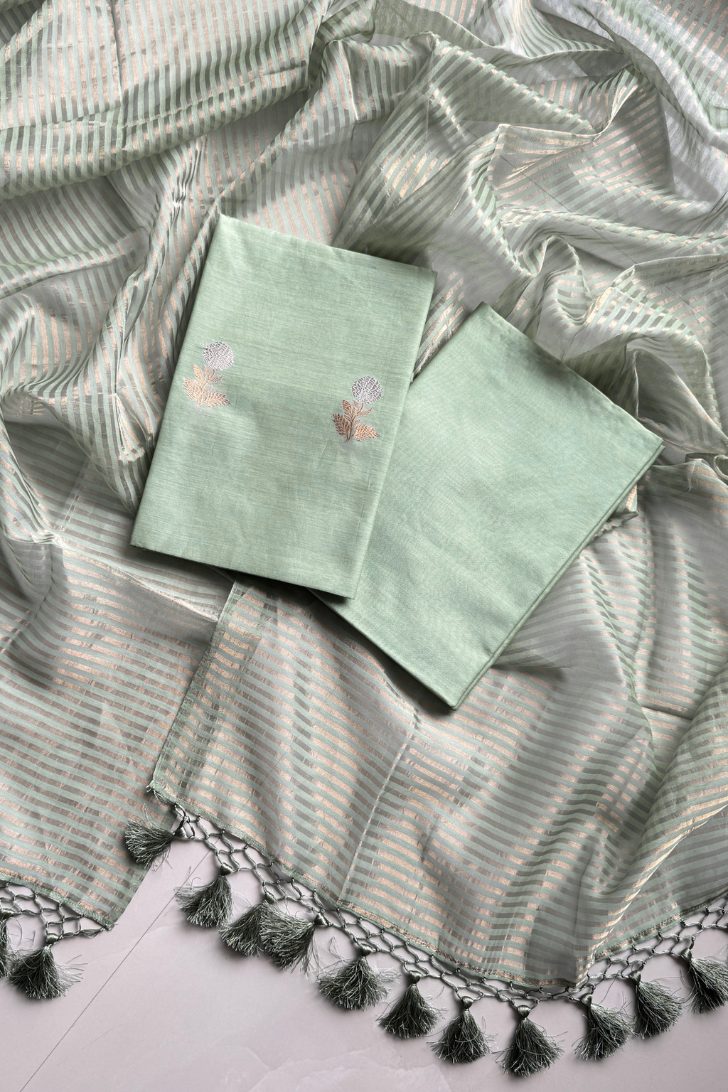 Pure Mul Chanderi With Kadwa Weaving - Light pista green