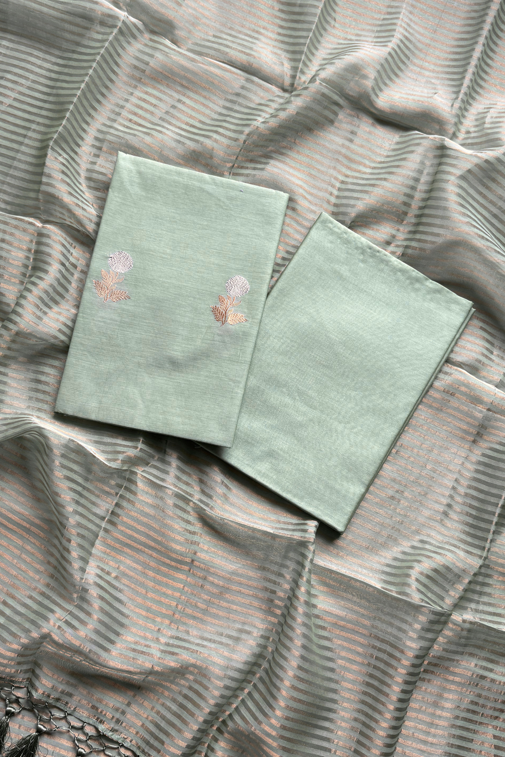 Pure Mul Chanderi With Kadwa Weaving - Light pista green