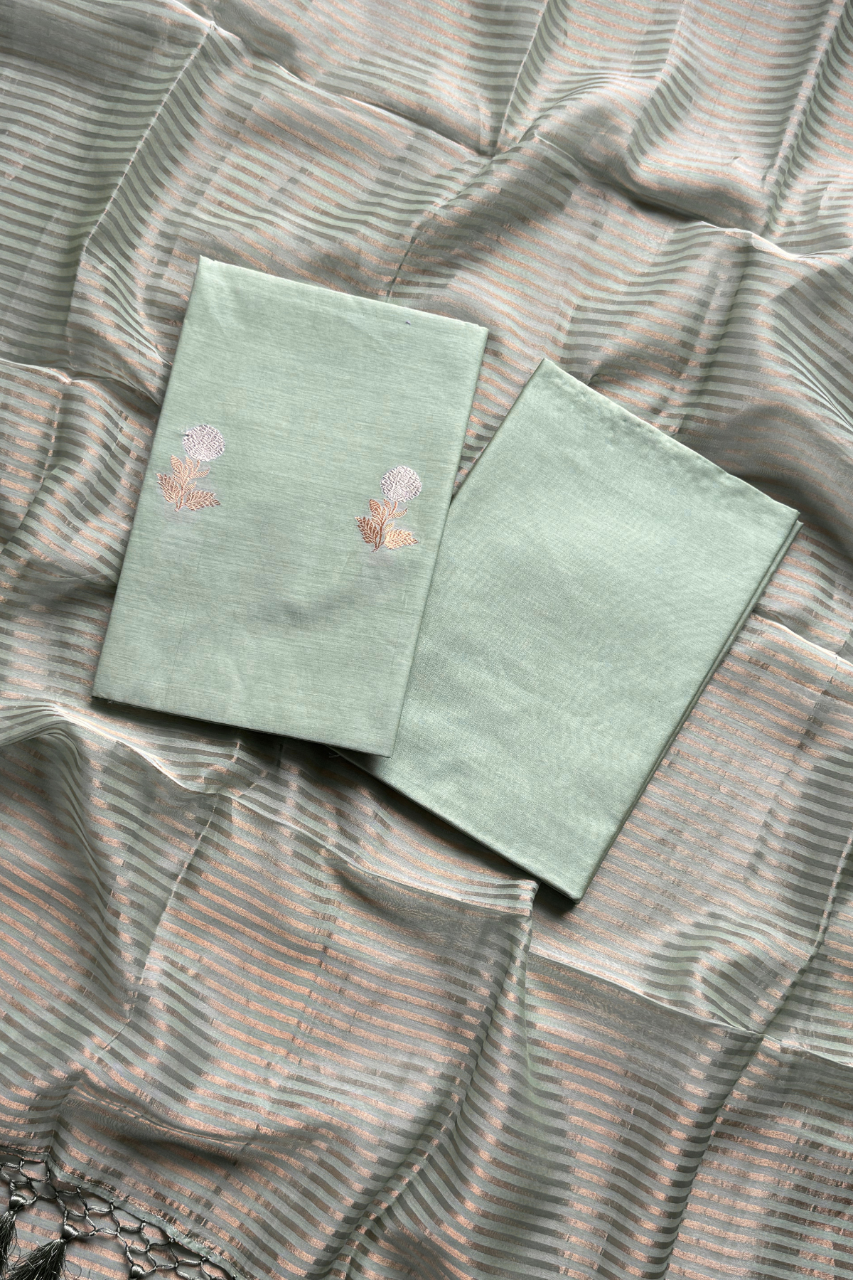 Pure Mul Chanderi With Kadwa Weaving - Light pista green