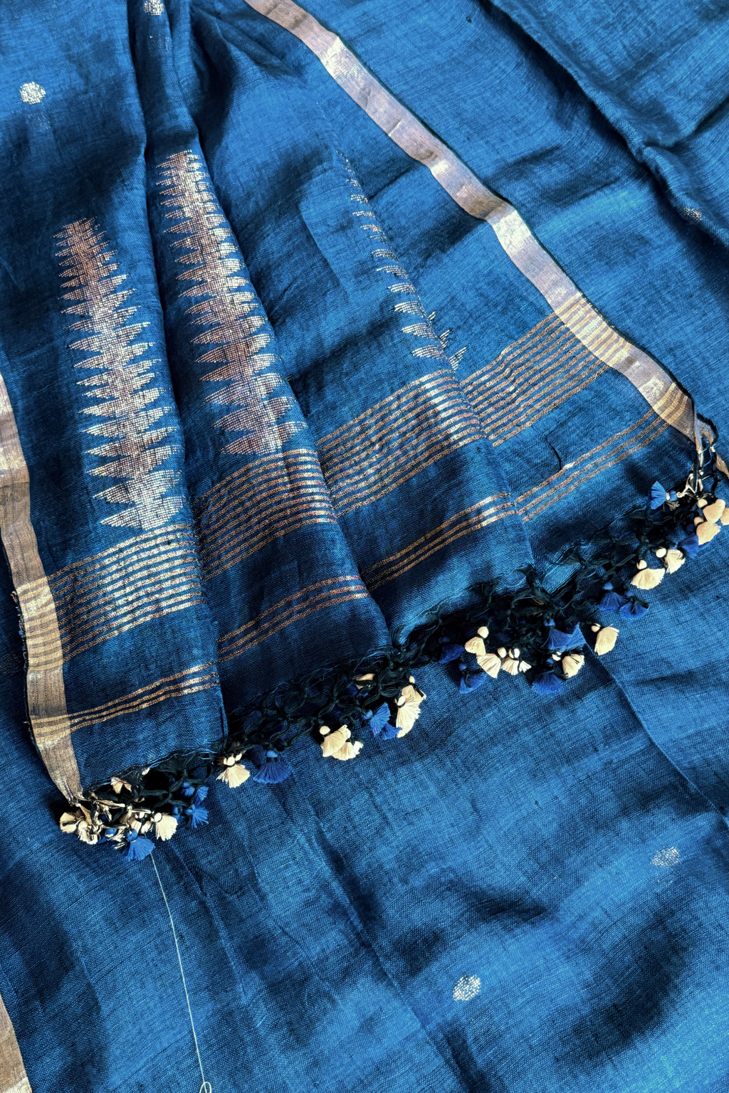 Jayshree Linen Jamdani 2 Pc Set – Blue