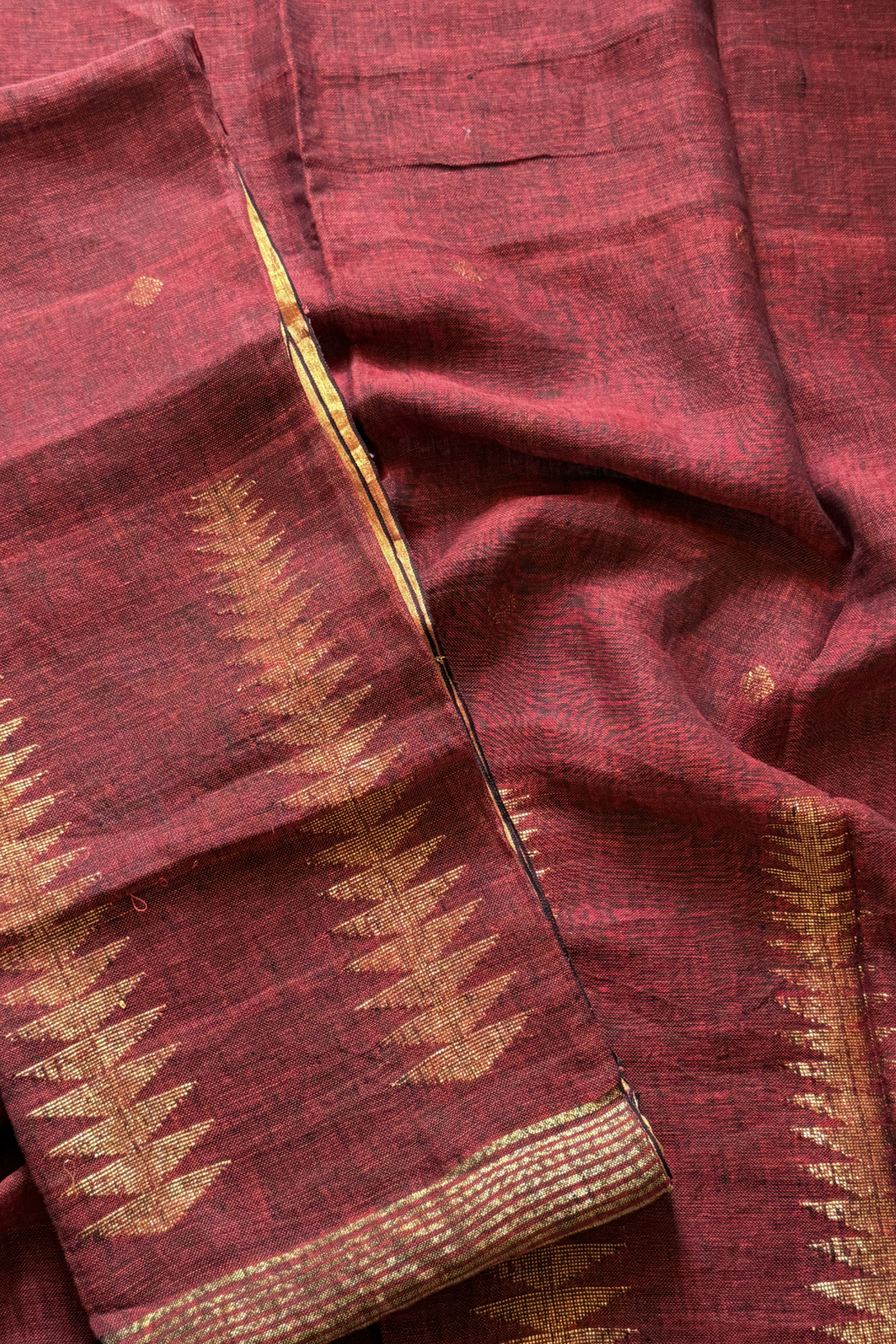 Jayshree Linen Jamdani 2 Pc Set –Red Maroon