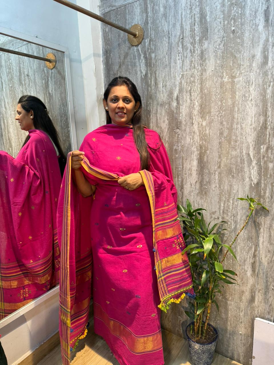 Rani Pink Bhujodi Signature