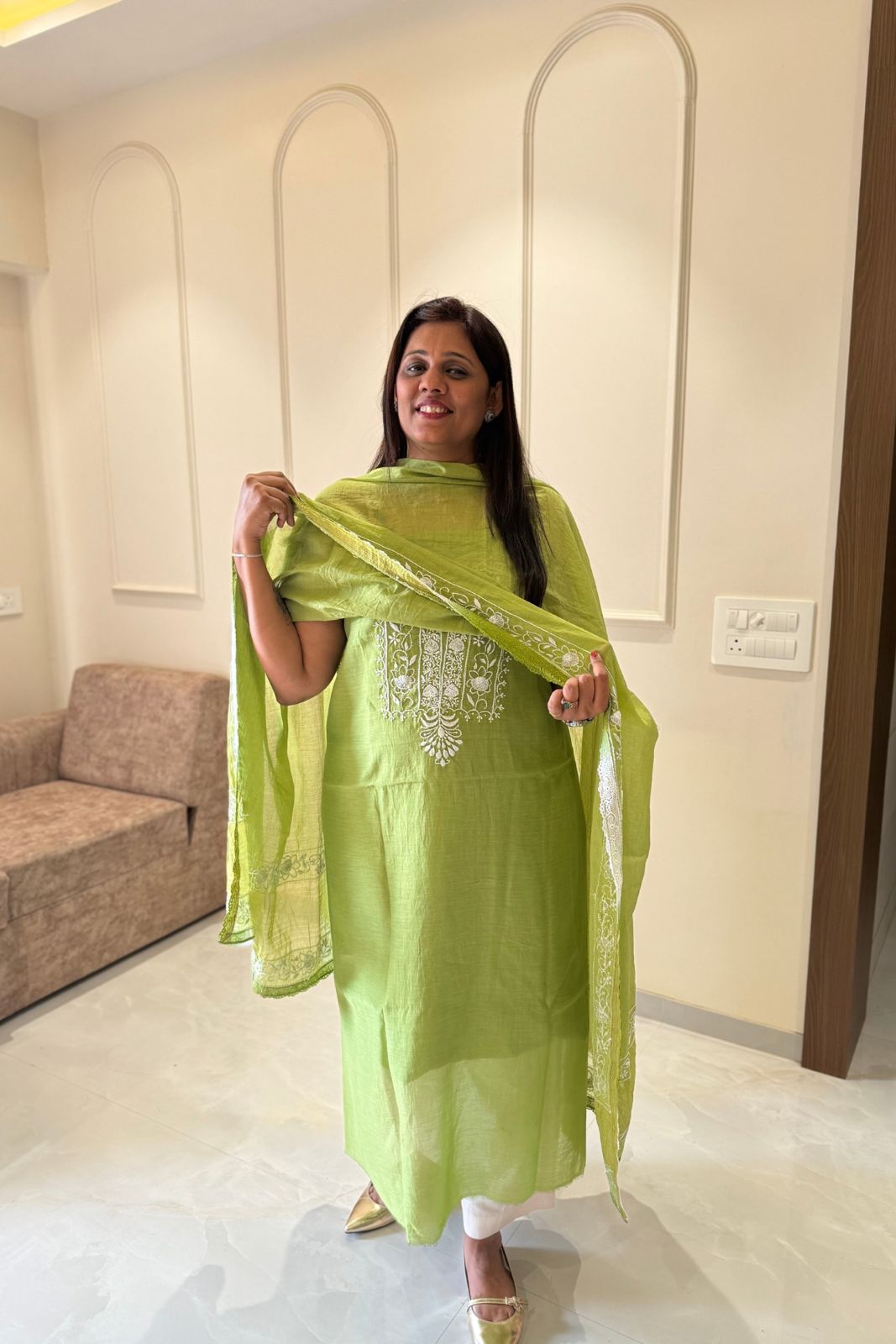 Lucknowi Pure Mul Chanderi Ombre Dyeing 2-Piece Unstitched Suit with Pearl Work – Green