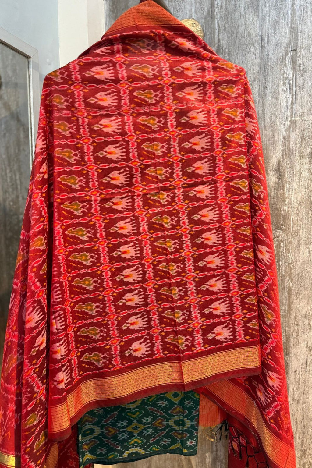Sicco Ikkat Patola Premium 2-Piece Suit Set – Green & Red