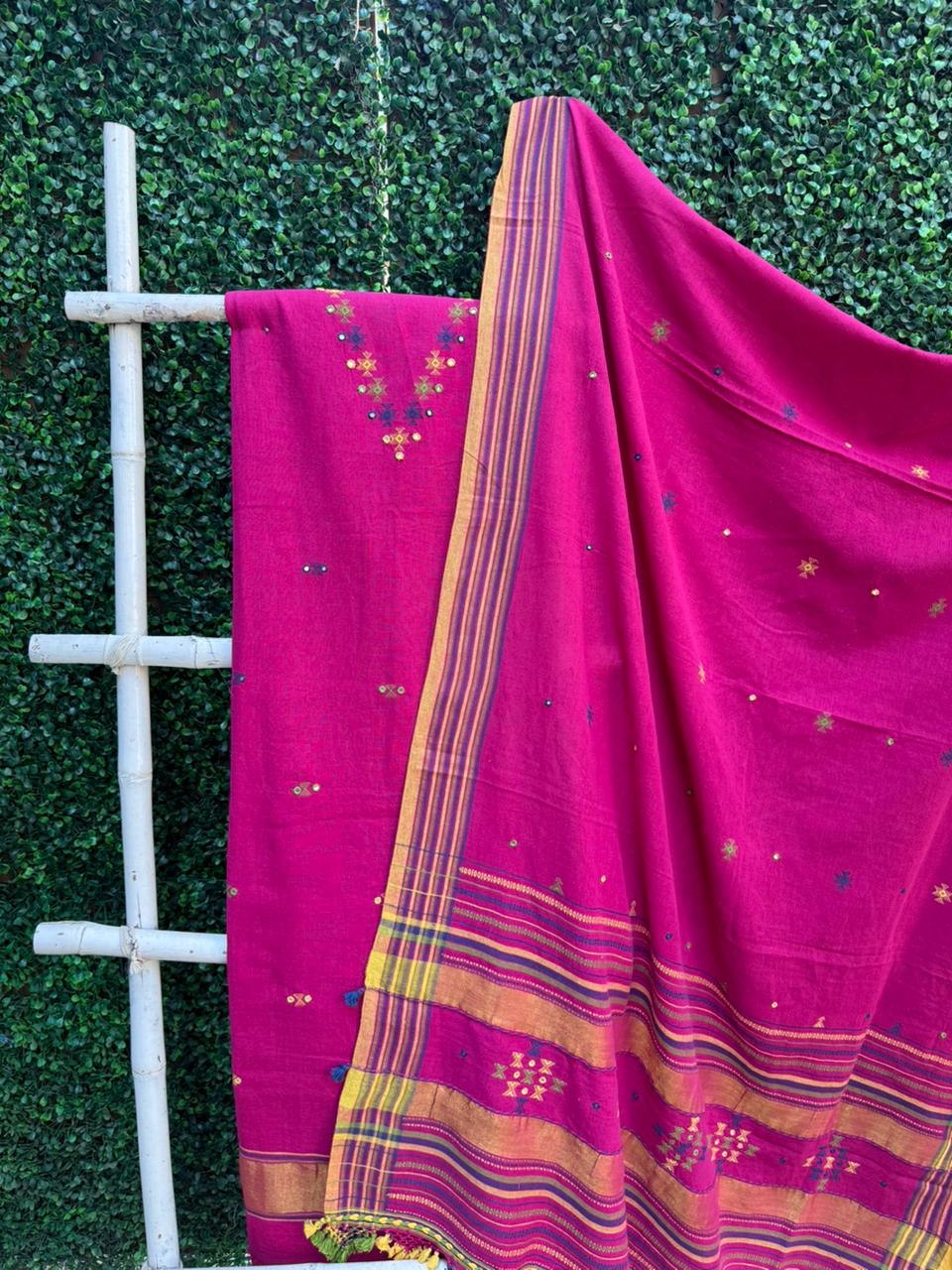 Rani Pink Bhujodi Signature