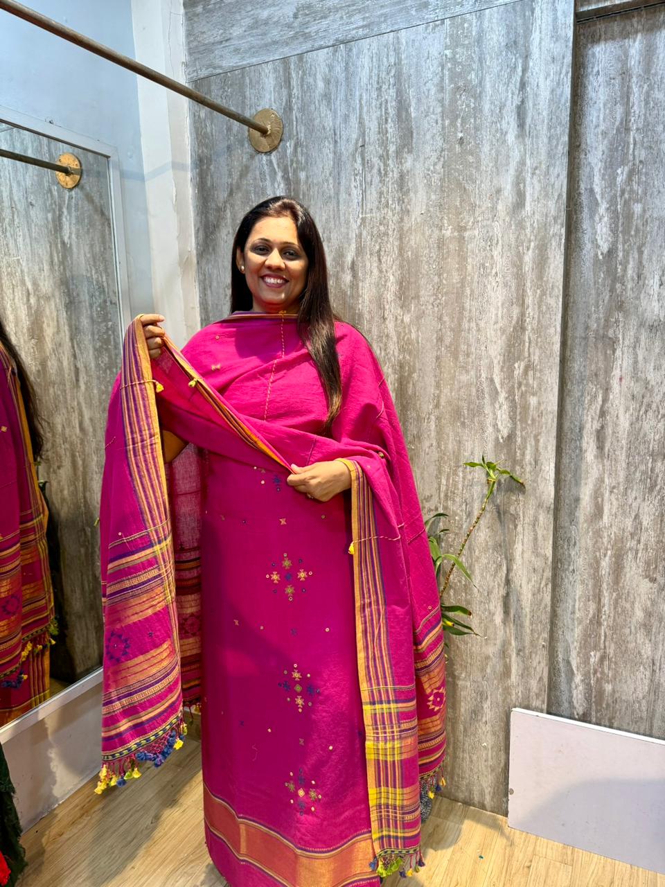 Rani Pink Bhujodi Weave